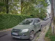 Grüner Chevrolet Captiva. Foto: September, 2021.