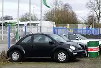 New Beetle (Typ 9C) auf einem Werkstatthof in Übach- Palenberg, Aufnahme am 19.3.23