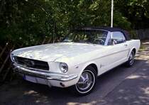 Ford Mustang Convertible Baujahr 1964 gesichtet auf Rgen