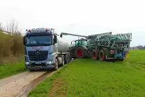 LU Norbert Mäser Mercedes Benz Arocs Zubringer am 06.04.23 beim Gärreste Fahren in der Wetterau