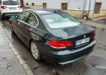 Rückansicht: BMW 3 Coupé e92 (Tiefgrün). Foto: Oktober, 2021.