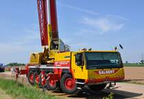 Liebherr, 5-achs-Schwerlastkran, 10.05.2009 in Odendorf.