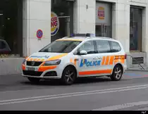 Polizei Genf unterwegs in einem Seat in Genf am 16.04.2023