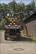 Anschlieend wird die kleine Bschung um die Salzhalle gemht. Hier ein Nachschuss. (02.06.2009)