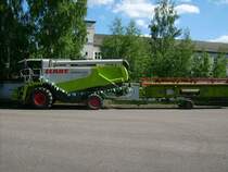 CLAAS Lexion 570 Montana auf dem betriebsgelnde in Meinersdorf anllich 800 Jahr Feier 