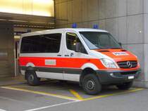 Mercedes ZH 217871 beim Hauptbahnhof von Zrich am 06.05.2009