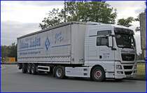 MAN TGX 18.440XXL der KRAFTVERKEHR Johann Janen. Aufgabengebiet ist die Distribution von Teilen fr die Autoindustrie, Baustoffversorgung, die bundesweite Logistik von Torf und Blumenerde bis hin zur Einlagerung, Komissionierung und Transport von Gtern aller Art.

