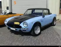 Fiat 124 Sport an der Oldtimer Ausstellung im Flugplatz Areal in Bleienbach am 28.05.2023