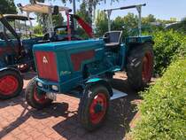 =Hanomag Perfekt 400 steht im Juni 2023 bei der Oldtimerausstellung in Angersbach