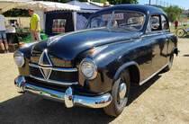 =Borgward Hansa 1800, gesehen auf dem Ausstellungsgelände beim Oldtimertreffen in Ostheim, 07-2022