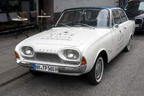 Ford 17M in der Ditmar-Koel-Straße in Hamburg-Neustadt (24.05.2023)