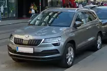 Skoda Karoq, gesehen am Straßenrand in Wien. 06.2023