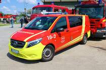 Werkfeuerwehr ROCHE Mercedes Benz Vito KdoW am 13.05.23 beim Tag der offenen Tür der Wache Nord