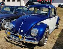 =VW Käfer, gesehen auf dem Ausstellungsgelände beim Oldtimertreffen in Ostheim, 07-2022