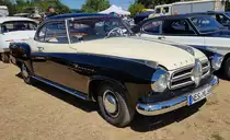 =Borgward Isabella, gesehen auf dem Ausstellungsgelände beim Oldtimertreffen in Ostheim, 07-2022