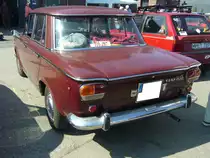 Heckansicht einer Fiat 1500 Limousine. Oldtimertreffen an der  Alten Dreherei  in Mülheim an der Ruhr am 17.06.2023. 