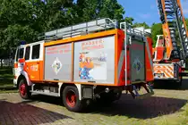 Feuerwehr Frankfurt am Main Mercedes Benz Löschfahrzeug am 03.06.23 bei einer Fahrzeugausstellung