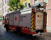 =MAN 8-163 vom DRK Ortsverband Hünfeld, gesehen beim Tag des Blaulichts 2023 in Hünfeld. Zum ersten Hünfelder Tag des Blaulichts, am 17.06.2023, präsentierten DRK, THW, LaPo Hessen, Feuerwehr Hünfeld, DLRG, die Justiz und die Bundespolizei einen Teil ihrer Einsatzmittel und warben für ihre Einrichtungen.