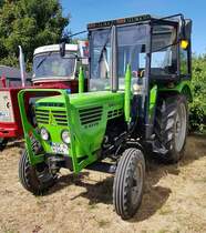 =Deutz 4506, gesehen auf dem Ausstellungsgelände beim Oldtimertreffen in Ostheim, 07-2022
