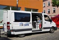 =MB Sprinter der Bundespolizei Hünfeld, ausgestellt beim Tag des Blaulichts 2023 in Hünfeld. Zum ersten Hünfelder Tag des Blaulichts, am 17.06.2023, präsentierten DRK, THW, LaPo Hessen, Feuerwehr Hünfeld, DLRG, die Justiz und die Bundespolizei einen Teil ihrer Einsatzmittel und warben für ihre Einrichtungen.