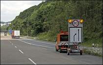 Mercedes SPRINTER 211CDI mit Vorwarntafel. (08.06.2009)