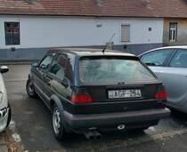 Rückansicht: VW Golf II. Foto: Dezember, 2021.