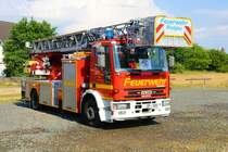 Feuerwehr Rodgau Süd IVECO DLK23/12 am 08.06.23 beim Tag der offenen Tür