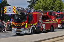 Iveco Eurocargo 160-320 Drehleiterfahrzeug des CGDIS, war bei der Militärparade in der Stadt Luxemburg mit dabei. 23.06.2023