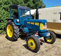 =Lanz 3016 Iberica, Bj 1961, 30 PS steht beim Oldtimertreffen in Ostheim, 07-2022