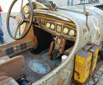 =Innenansicht des Buick Special, Bj. 1931, 4300 ccm, 130 PS, während der Präsentation der Rennteilnehmer des Rossfeldrennens  Edelweiss-Bergpreis  2022 im Markt Berchtesgaden.