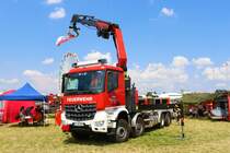 Feuerwehr Pfungstadt/Katastrophenschutz Hessen Mercedes Benz Arocs WLF Kran am 08.06.23 auf dem Hessentag in Pfungstadt
