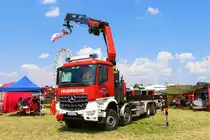Feuerwehr Pfungstadt/Katastrophenschutz Hessen Mercedes Benz Arocs WLF Kran am 08.06.23 auf dem Hessentag in Pfungstadt