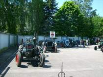 Der 25PS Lanz Bulldog stellte einen der 4 Einzelbauern, bevor es dieMAS/ MTS gab,beim Heimatfest dar.