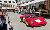 =Ferrari Dino 206 S, Bj. 1966, 1986 ccm, 190 PS, während der Präsentation der Rennteilnehmer des Rossbergrennens  Edelweiss-Bergpreis  2022 im Markt Berchtesgaden.