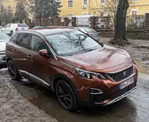 Peugeot 3008 Mk2 in Curpite Brown (Copper). Foto: 12.2021.