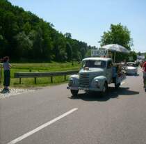 Framo V901/2 im OT Meinersdorf beim Umzug zum Heimatfest