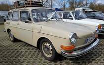 =VW Typ 3 Variant L steht auf der Ausstellungsfläche der Technorama 2023 in Kassel