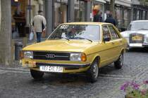 Audi 80 startet in 36088 Hnfeld zur ADAC-Oldtimersternfahrt zum Hessentag nach Langenselbold, 06.06.2009