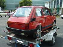 Heckansicht eines Fiat 126BIS. Kleinwagentreffen an Mo´s Bikertreff in Krefeld am 22.07.2023.