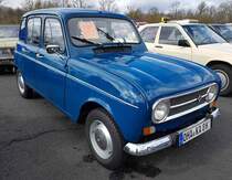 =Renault R 4, ausgestellt auf der Freifläche der Technorama Kassel im März 2023