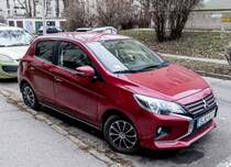 Diesen Mitsubishi Space Star Mk2 Facelift in Majestic Red habe ich in Januar, 2022 fotografiert.