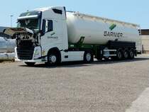 DAF TMG-460 von GARNIER-Transport, braucht wohl eine kleine Verschnaufpause um dann den Siloauflieger weiterzuziehen; 230709