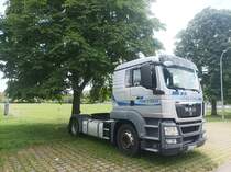 MAN TGS 18.360 auf einem Parkplatz in Hauingen am 29.7.23