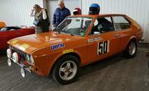 =Fiat 128 3P, steht in einer der Ausstellungshalle der Technorama 2023 in Kassel