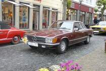 Mercedes Benz SLC startet zur 3. Oldtimersternfahrt des ADAC zum Hessentag in Langenselbold. Startort ist 36088 Hnfeld