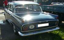 Heckansicht eines Borgward P100 2.3 Liter. 50. Jahrestreffen der Borgward I.G. e.V. an der  Alten Dreherei  in Mülheim an der Ruhr.