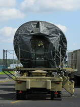 Das Zielverfolgungsradargerätes TTR wurde für das Flugabwehrsysten MIM-14 NIKE HERCULES zum Auffassen und Verfolgen von zugewiesenen Flugzielen genutzt. (Militärhistorisches Museum der Bundeswehr am Flugplatz Berlin-Gatow, August 2023)