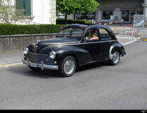 Oldtimer Peugeot 203 am Internationalen Oldtimer Treffen in Aarberg am 2023.08.13