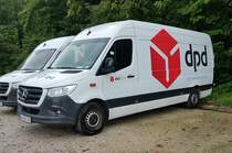 =MB Sprinter von DPD steht auf dem Parkplatz Salzwelten Salzburg, 09-2022