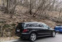 Rückansicht / Seitenanasicht: Mercedes-Benz R-Klasse. Foto: 03.2022.